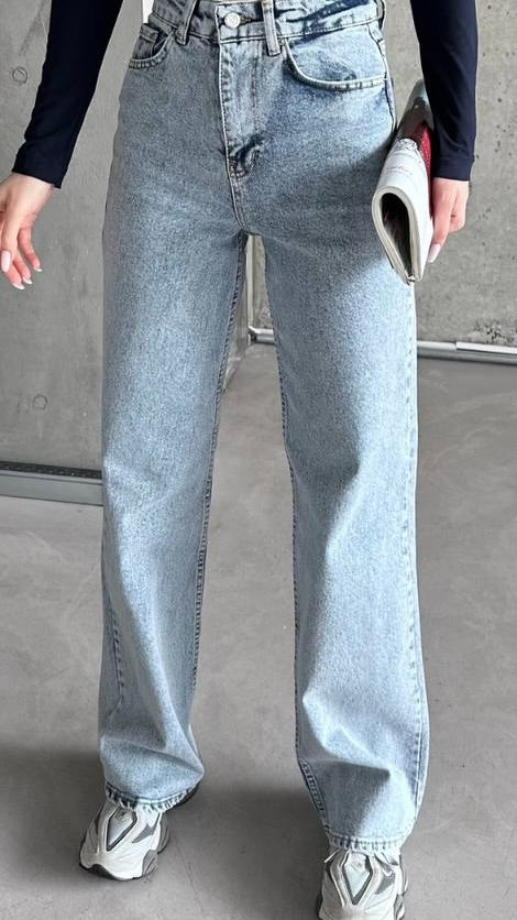 High Rise Jeans